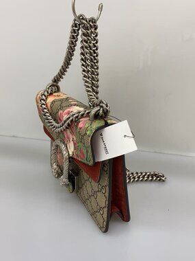 Gucci Beige Dionysus Bag Shoulder over All Tan